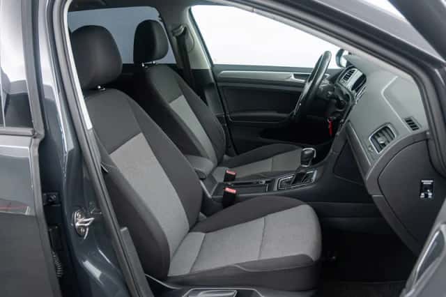 Volkswagen Golf (2014) thumbnail 10