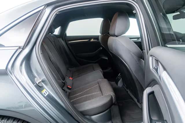 Audi A3 (2019) thumbnail 11