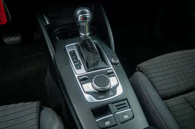 Audi A3 (2019) thumbnail 24
