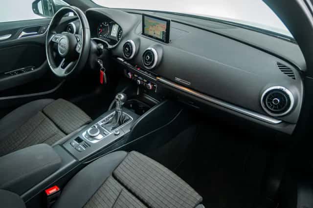 Audi A3 (2019) thumbnail 9