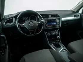 Volkswagen Tiguan (2017) thumbnail 11