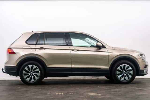 Volkswagen Tiguan (2017) thumbnail 15