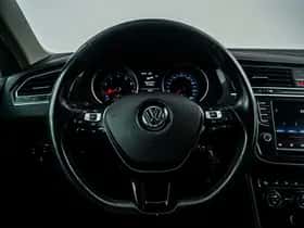 Volkswagen Tiguan (2017) thumbnail 17
