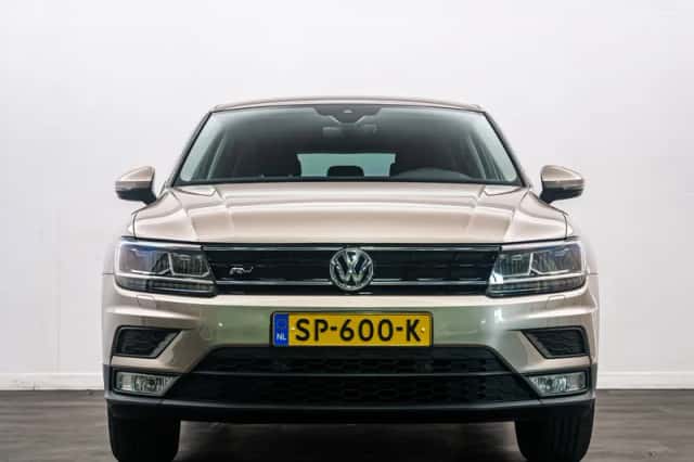 Volkswagen Tiguan (2017) thumbnail 26