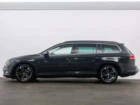 Volkswagen Passat (2018) thumbnail 14