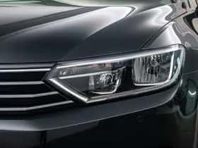 Volkswagen Passat (2018) thumbnail 25