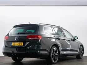 Volkswagen Passat (2018) thumbnail 5