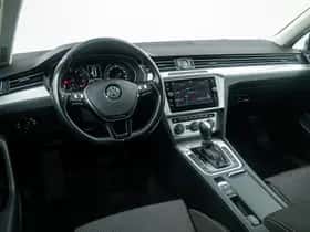 Volkswagen Passat (2018) thumbnail 8