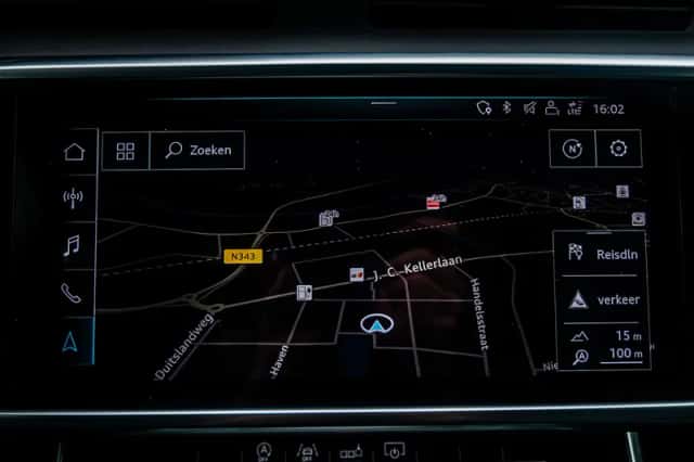 Audi A6 (2019) thumbnail 20
