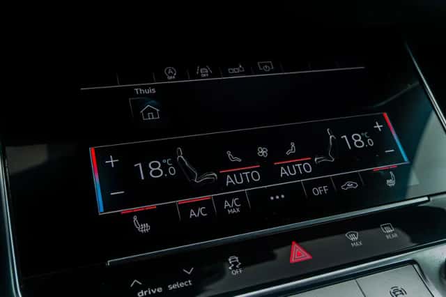 Audi A6 (2019) thumbnail 25