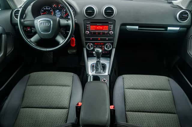 Audi A3 (2009) thumbnail 6