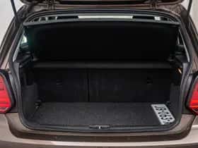 Volkswagen Polo (2015) thumbnail 11