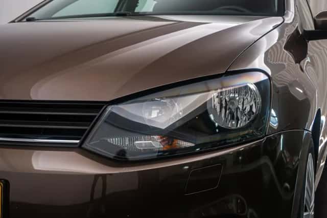 Volkswagen Polo (2015) thumbnail 15