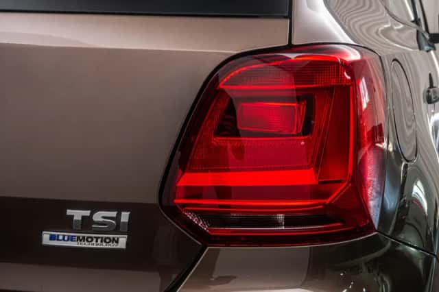Volkswagen Polo (2015) thumbnail 16