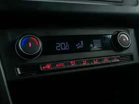 Volkswagen Polo (2015) thumbnail 21