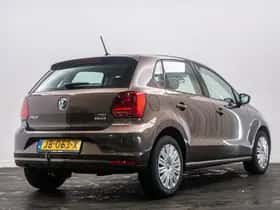 Volkswagen Polo (2015) thumbnail 4