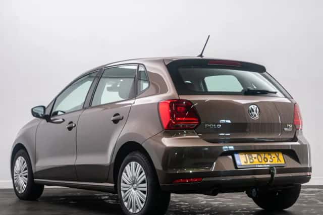 Volkswagen Polo (2015) thumbnail 5