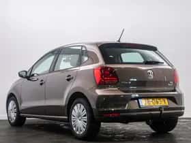 Volkswagen Polo (2015) thumbnail 5