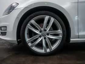Volkswagen Golf (2013) thumbnail 17