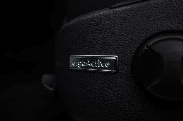 Volkswagen Golf (2013) thumbnail 19