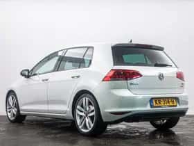 Volkswagen Golf (2013) thumbnail 4