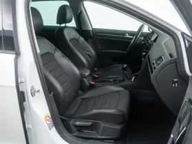 Volkswagen Golf (2013) thumbnail 9