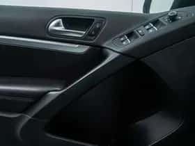 Volkswagen Tiguan (2016) thumbnail 20