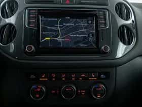 Volkswagen Tiguan (2016) thumbnail 23