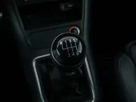 Volkswagen Tiguan (2016) thumbnail 25