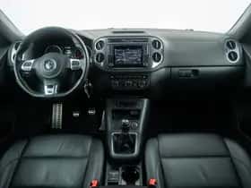 Volkswagen Tiguan (2016) thumbnail 6