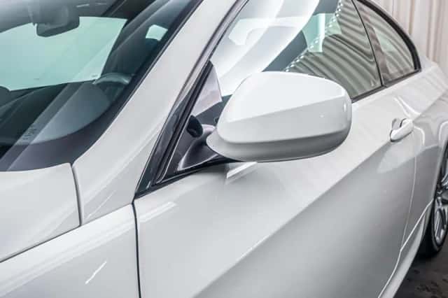 BMW 3-Serie (2010) thumbnail 17