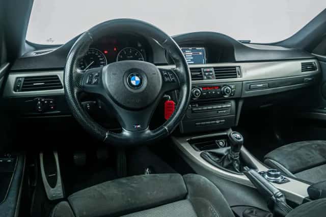 BMW 3-Serie (2010) thumbnail 19