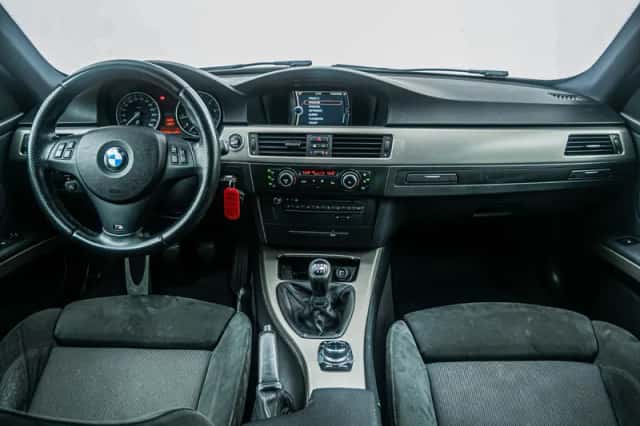 BMW 3-Serie (2010) thumbnail 6