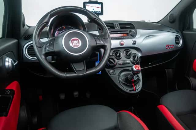 Fiat 500 (2014) thumbnail 21