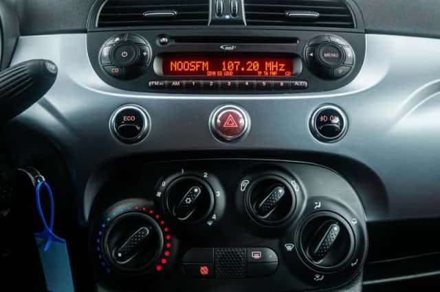 Fiat 500 (2014) thumbnail 24