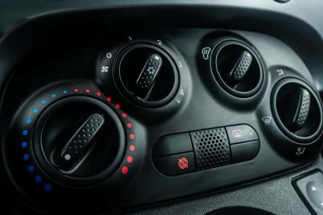 Fiat 500 (2014) thumbnail 30