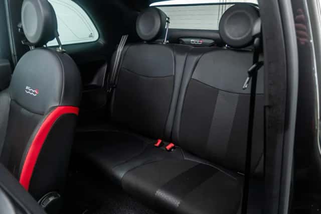 Fiat 500 (2014) thumbnail 9
