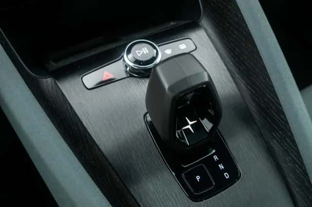 Polestar 2 (2020) thumbnail 26