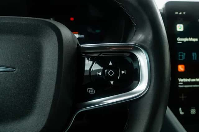 Polestar 2 (2020) thumbnail 28