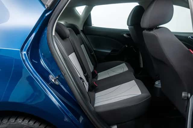 SEAT Ibiza (2014) thumbnail 9