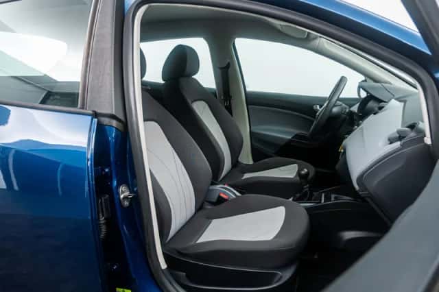 SEAT Ibiza (2014) thumbnail 10