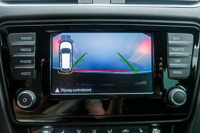 Škoda Octavia (2016) thumbnail 29