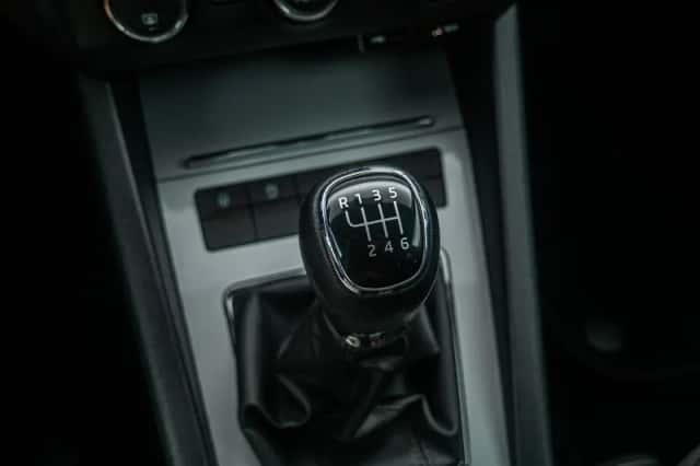 Škoda Octavia (2016) thumbnail 30