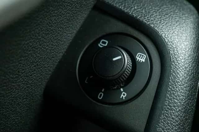Škoda Octavia (2016) thumbnail 31
