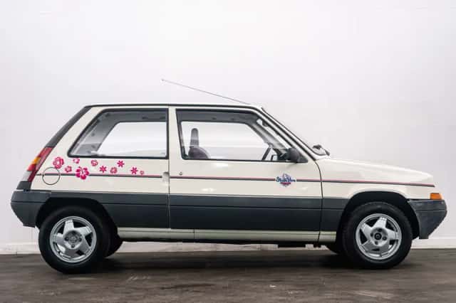Renault 5 (1989) thumbnail 13