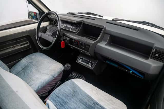 Renault 5 (1989) thumbnail 20