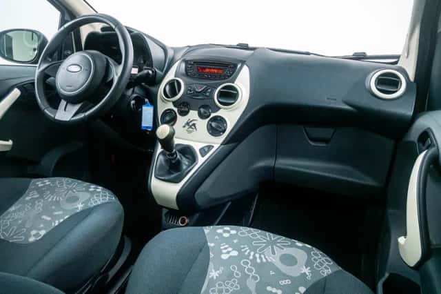 Ford Ka (2013) thumbnail 20
