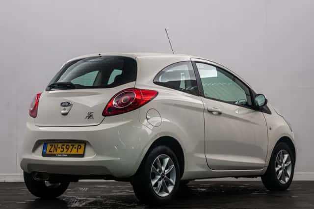 Ford Ka (2013) thumbnail 4