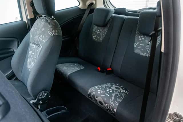 Ford Ka (2013) thumbnail 8