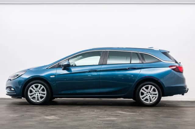 Opel Astra Sports Tourer (2017) thumbnail 12